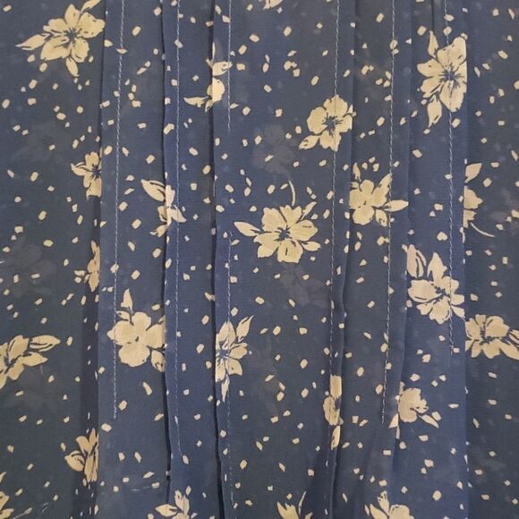 Torrid Womens Sheer Blue Floral Swing‎ Back Top Plus Size  1 - Picture 5 of 5
